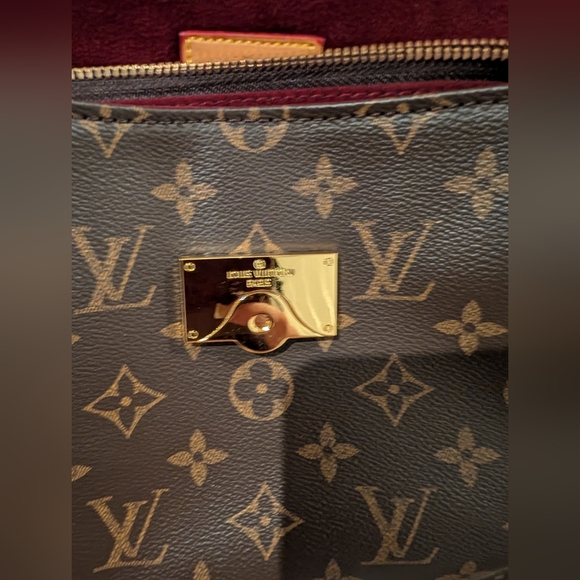 Cute Purse - Picture 6 of 12